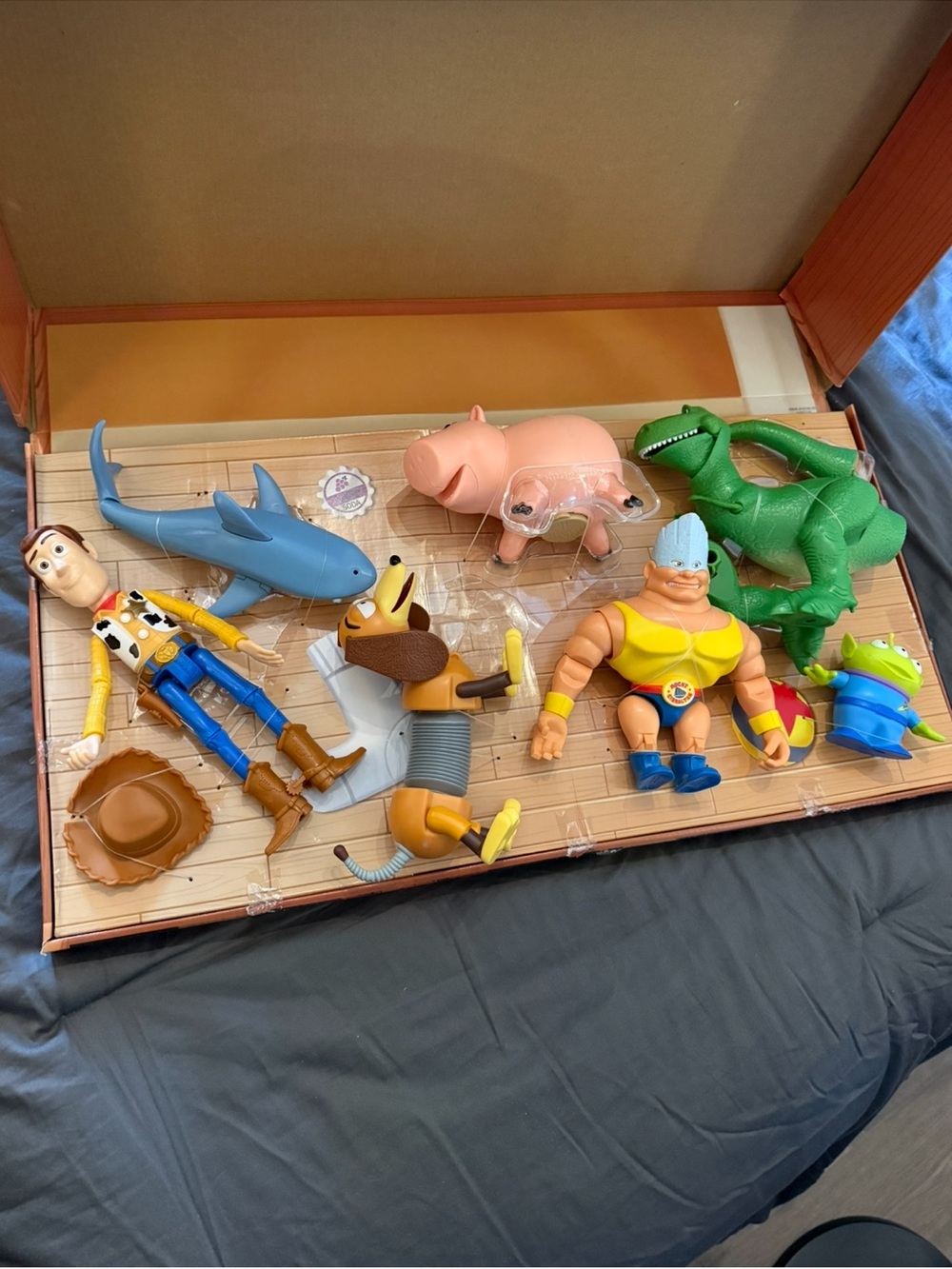 Disney Pixar Toy Story 7-Action Figure Set by Mattel (model HNN48).New In Box